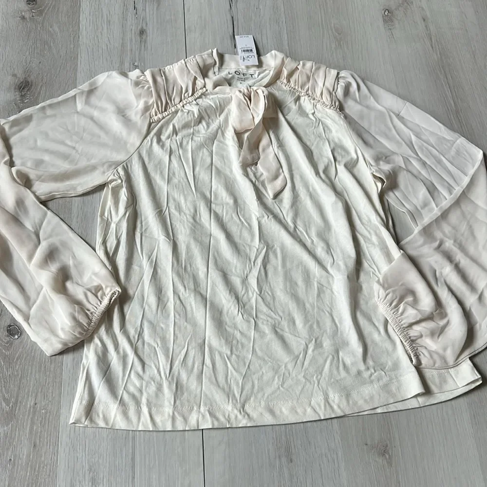 Loft Textured Shirred Tie Neck Mixed Media Top ivory color sz S NWT in packaging